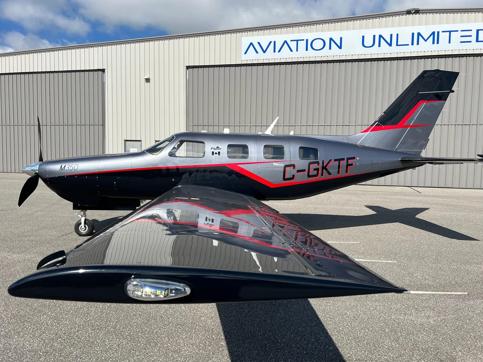 Exterior view of a 2020 PIPER M350, C-GKTF.