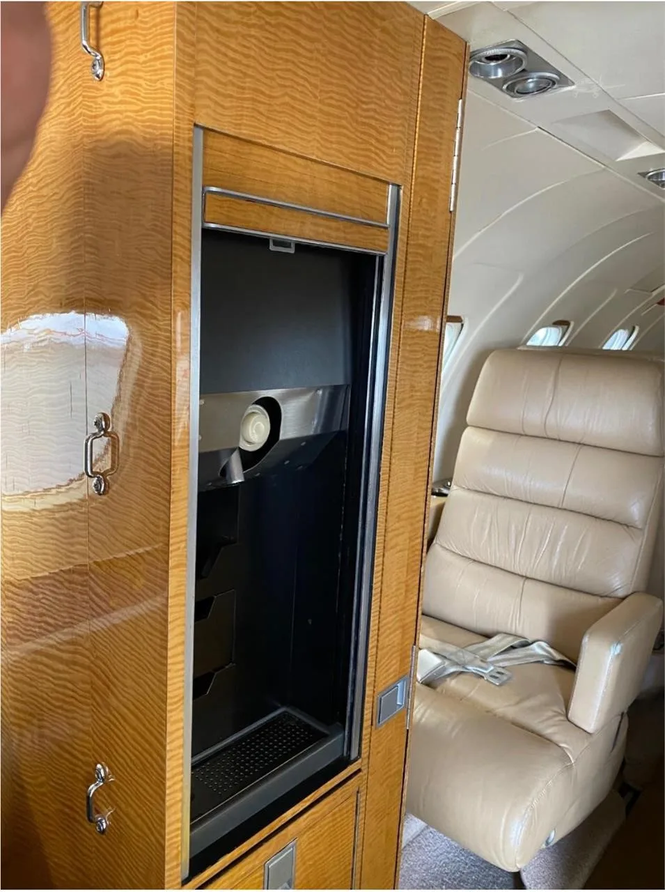 1977 Learjet 35A