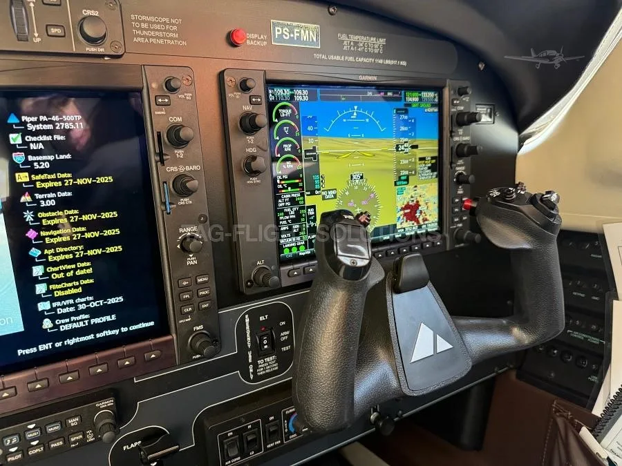 Cockpit and instrument panel of a 2019 PIPER M500.