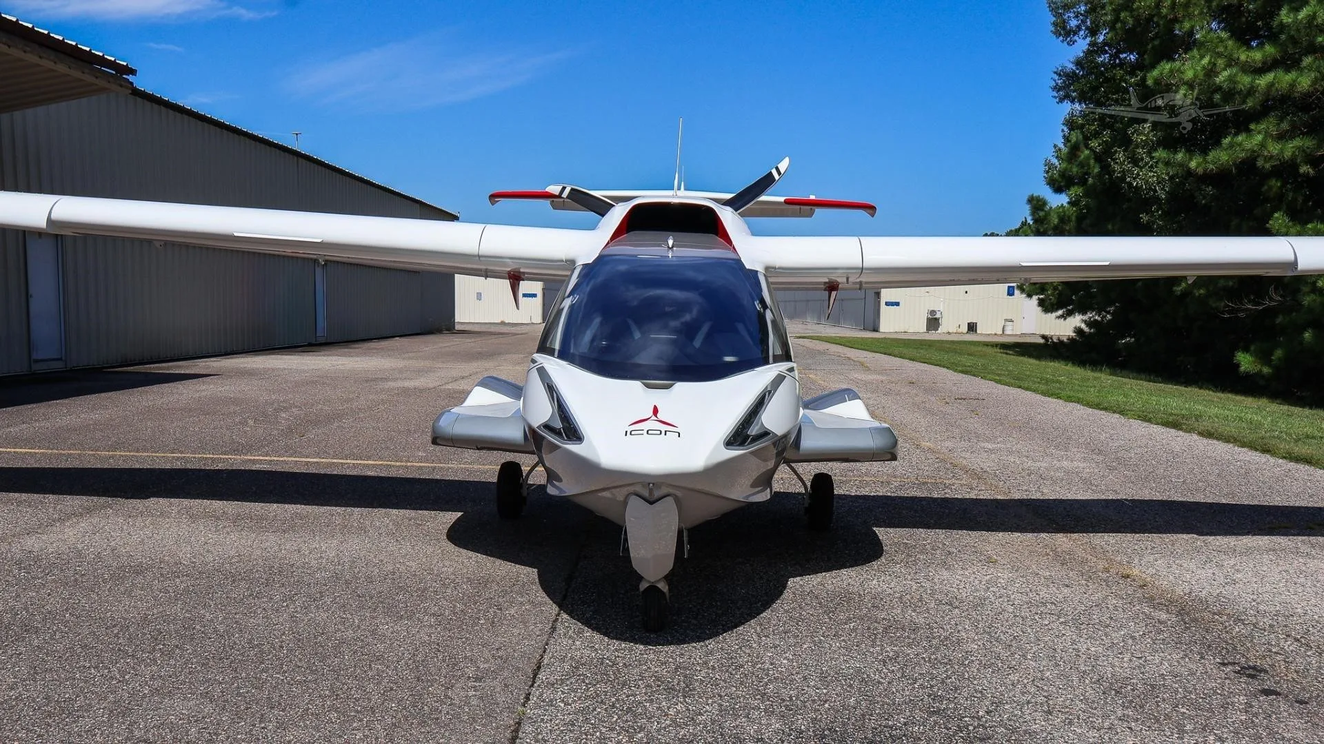 2019 ICON A5
