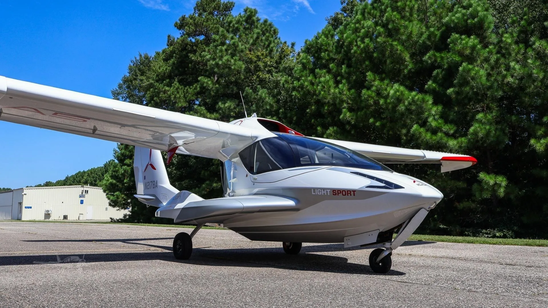 2019 ICON A5