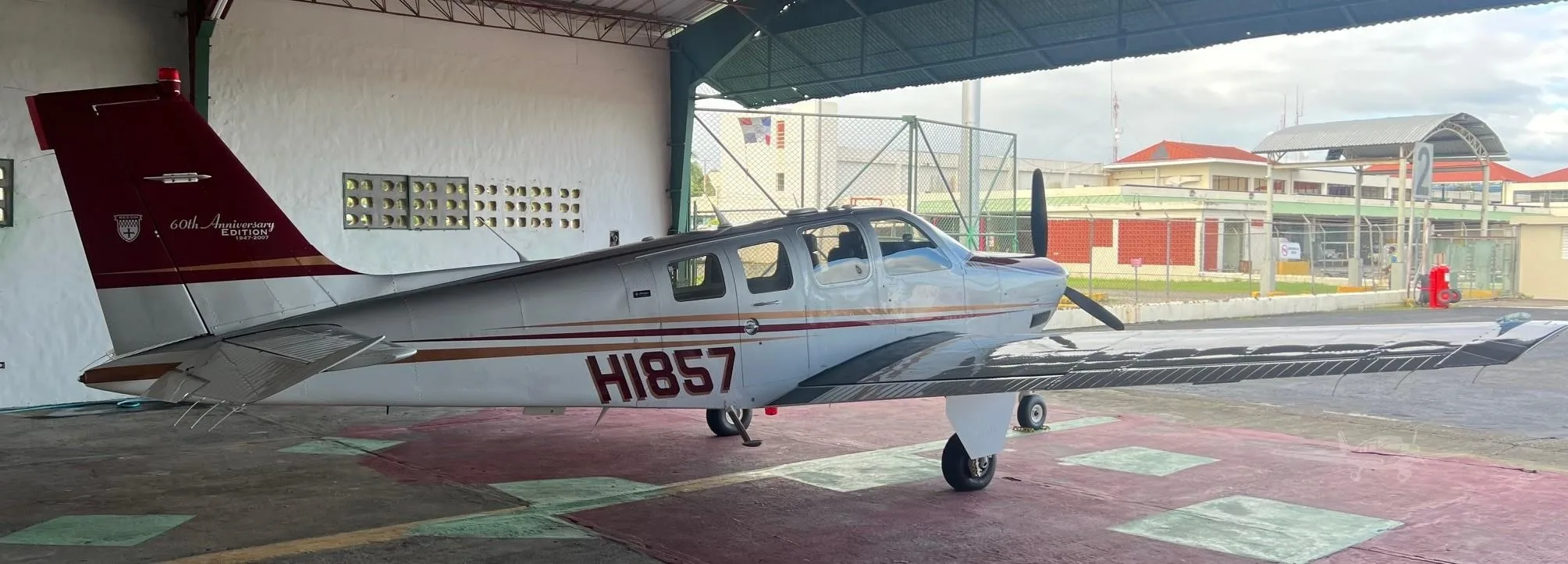 Exterior view of a 2007 BEECHCRAFT G36 BONANZA.