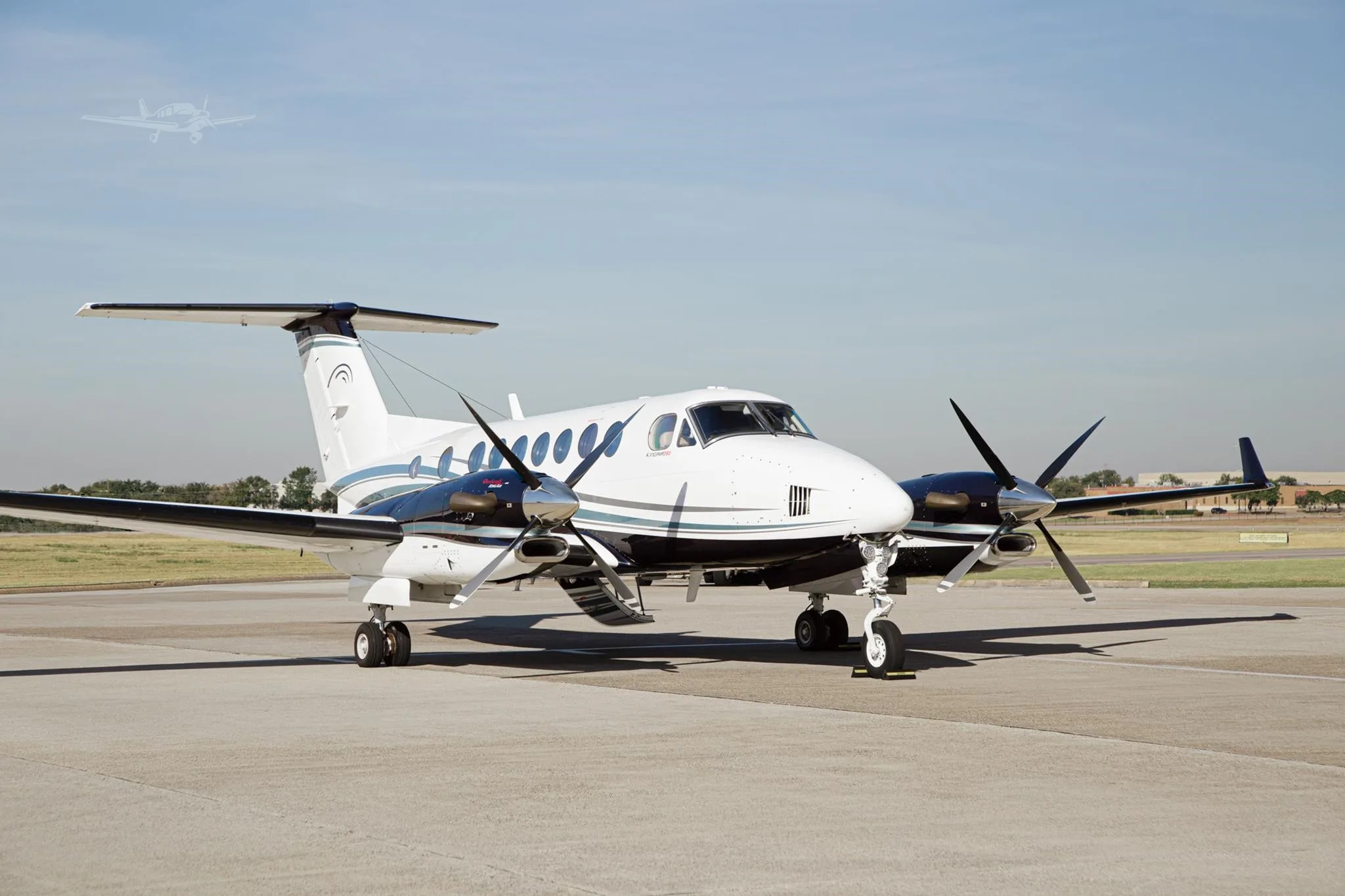 Exterior view of a 1998 BEECHCRAFT KING AIR 350, N111MZ.