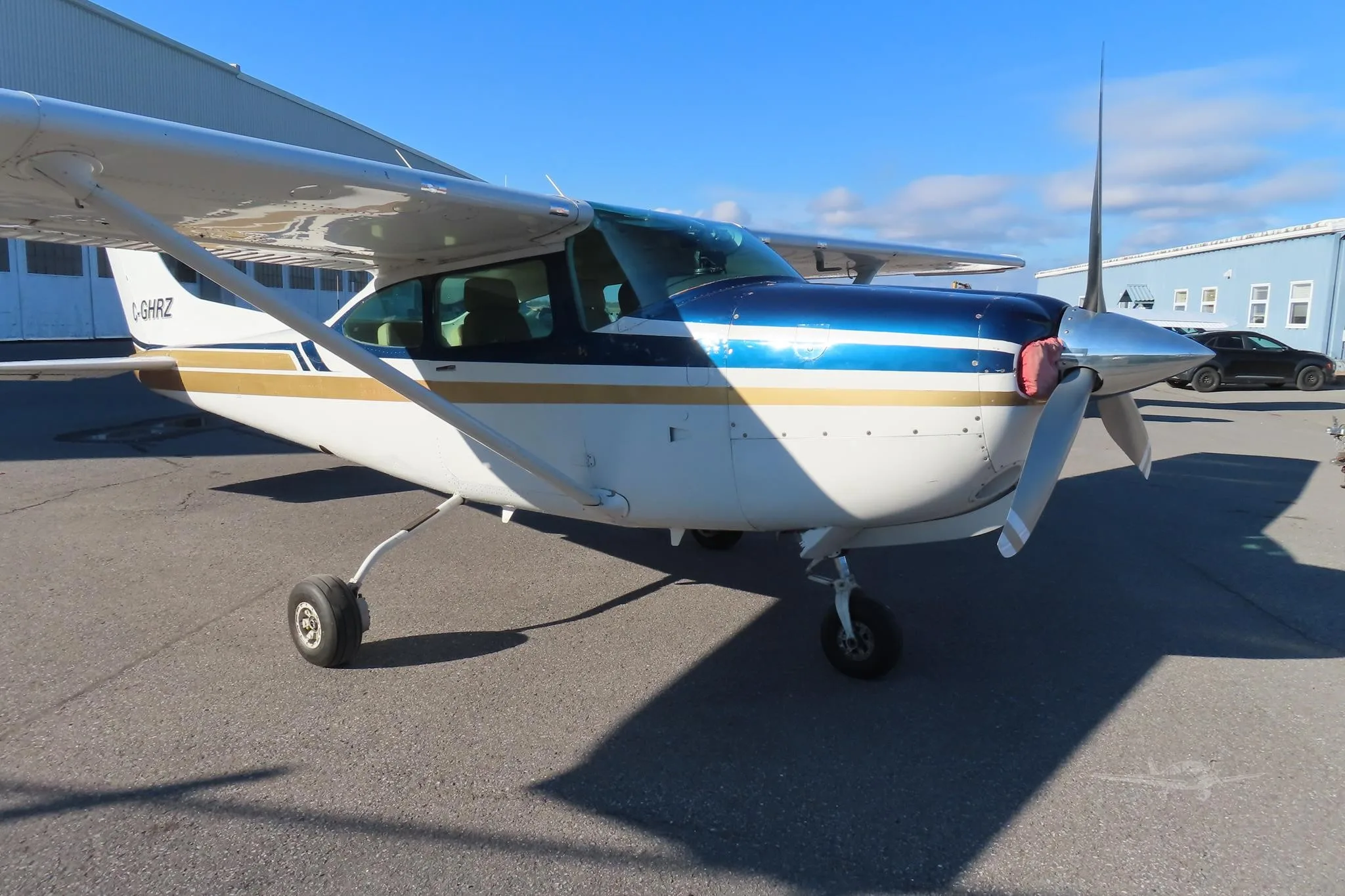 Exterior view of a 1979 CESSNA TURBO R182RG SKYLANE, C-GHRZ.