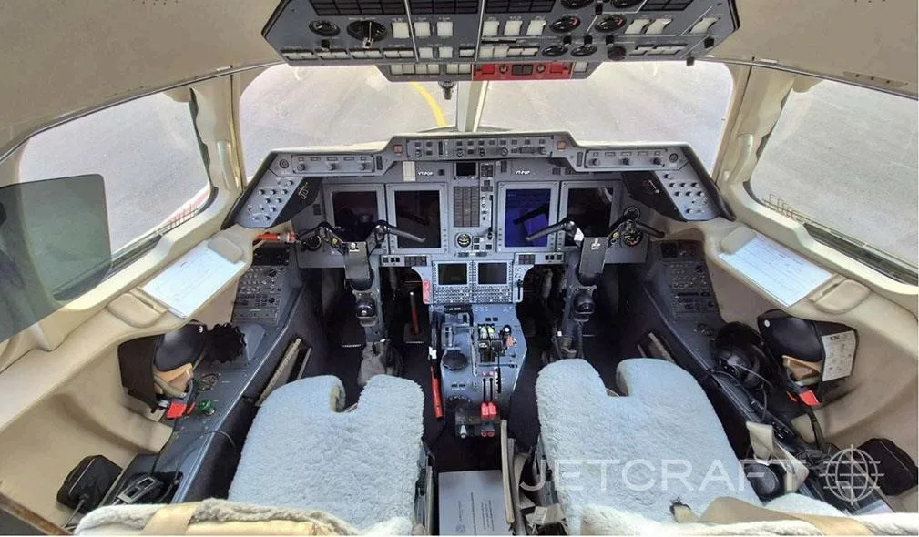 2006 Hawker 800XP