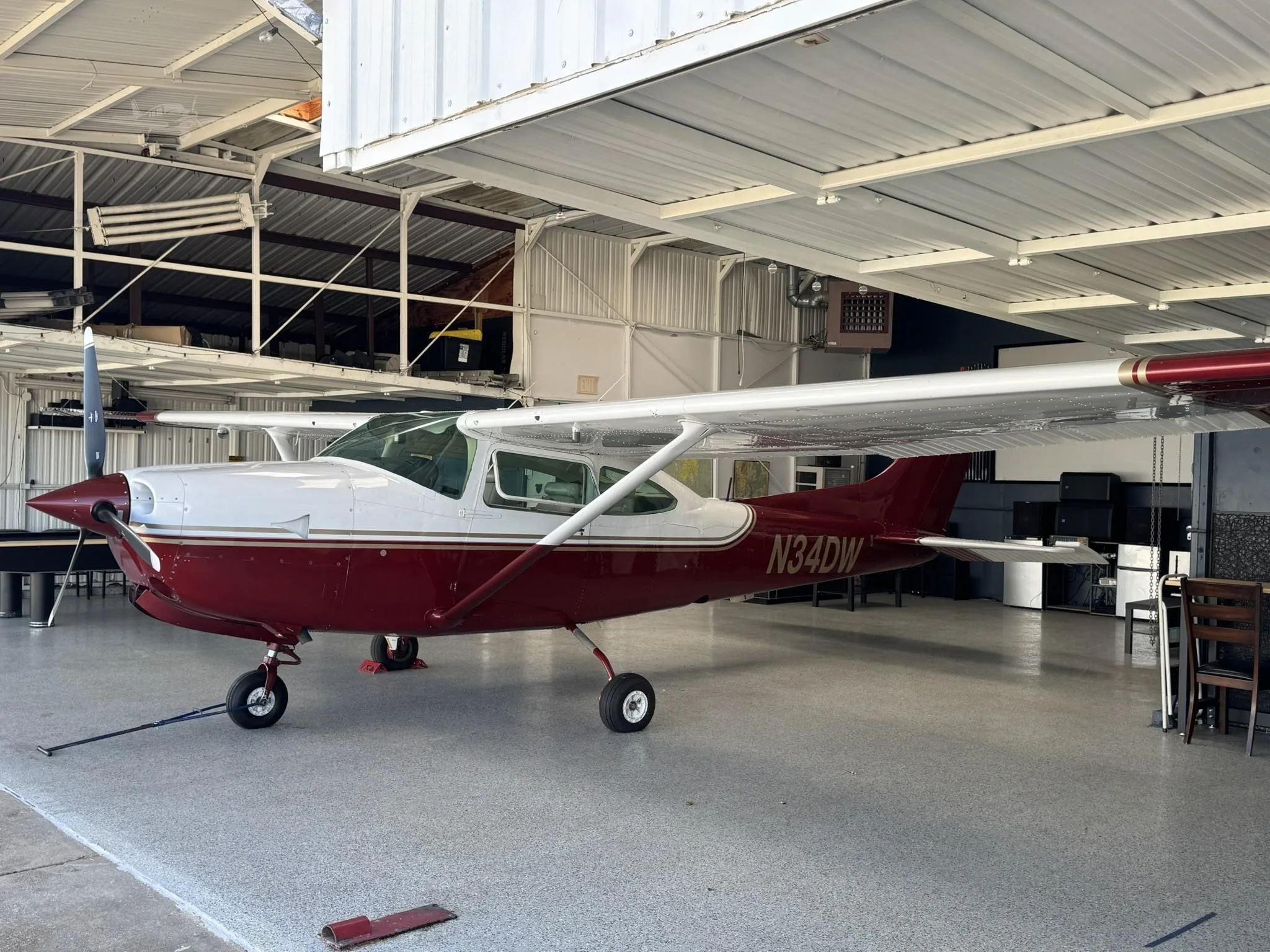 1980 CESSNA R182RG SKYLANE
