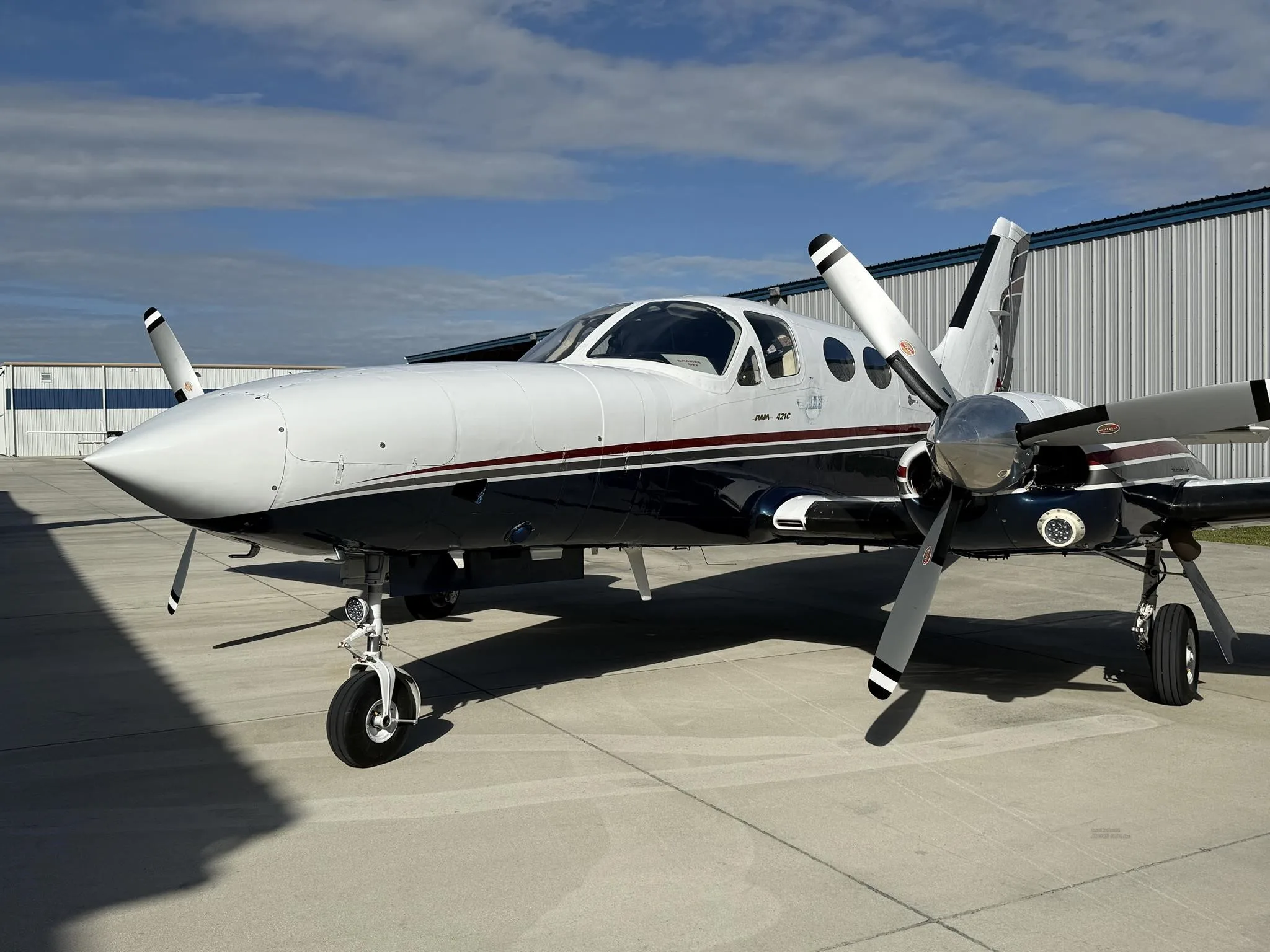 Exterior view of a 1976 CESSNA 421C.