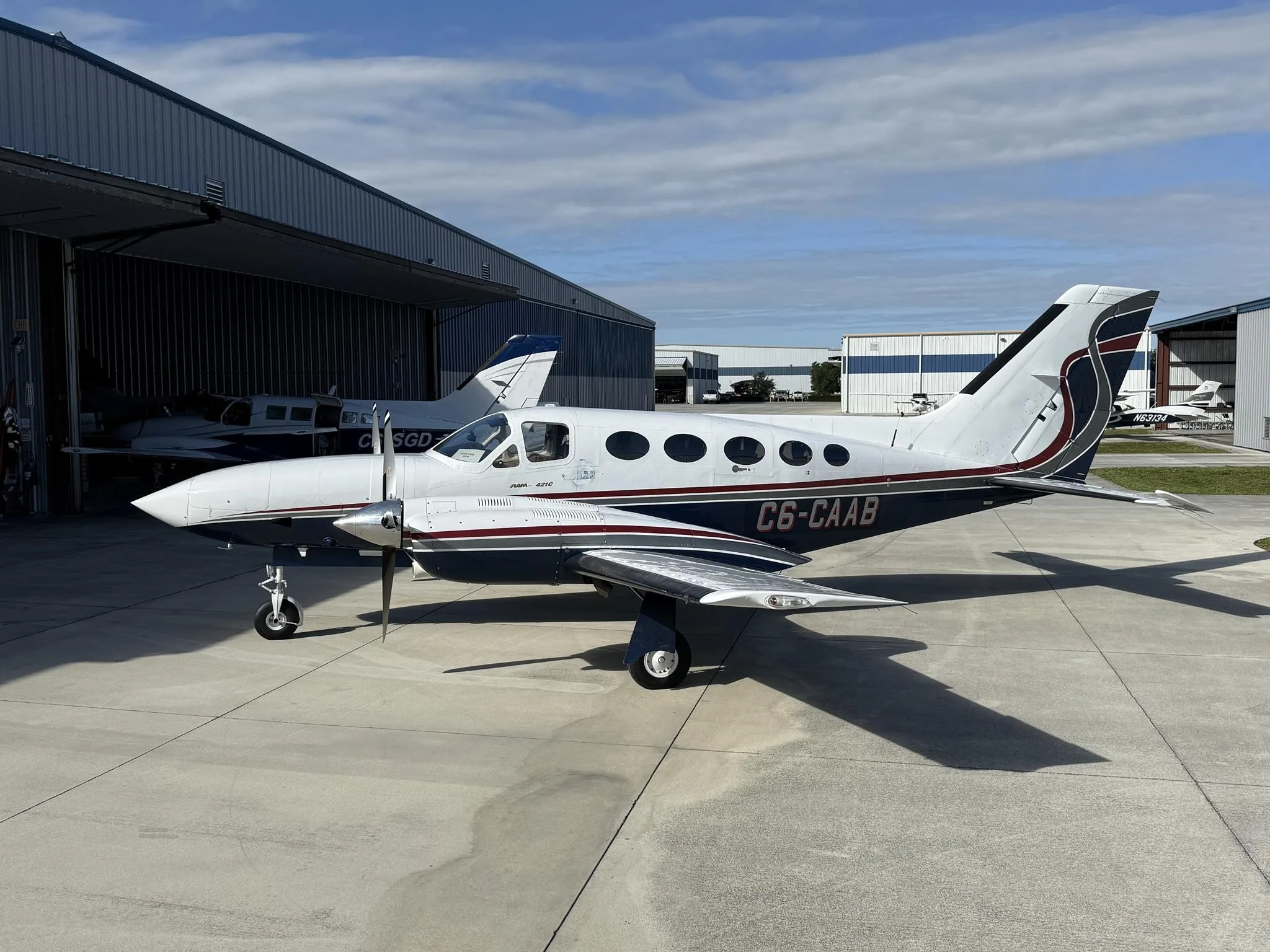 Exterior view of a 1976 CESSNA 421C.