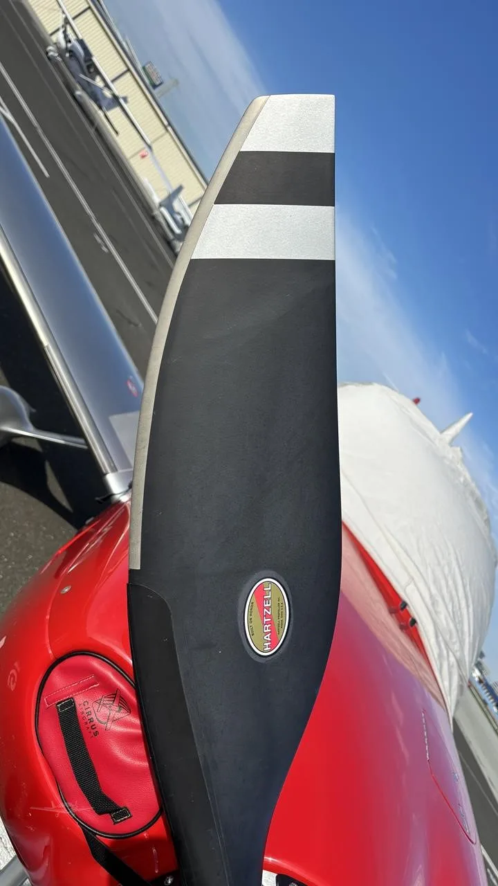 Engine detail of a 2020 CIRRUS SR22 TURBO.