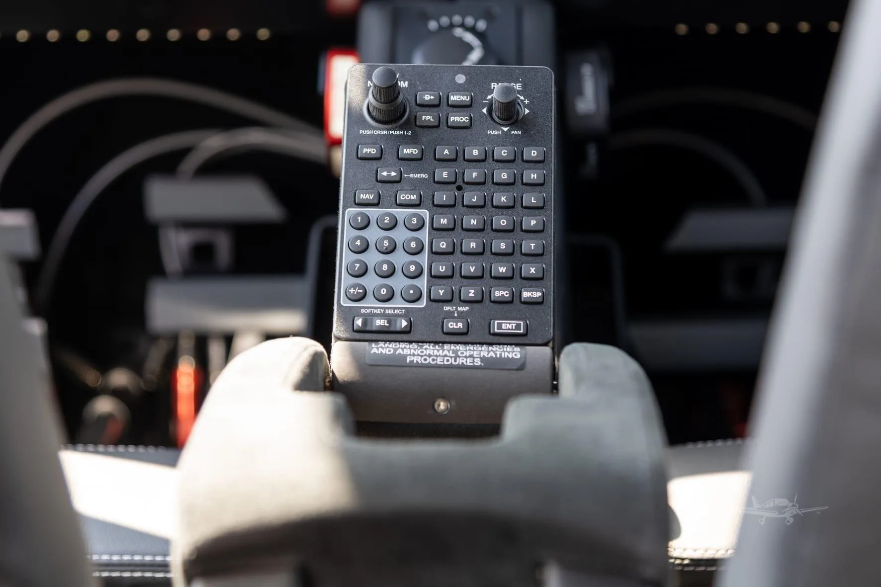 Avionics suite of a 2025 DIAMOND DA62.