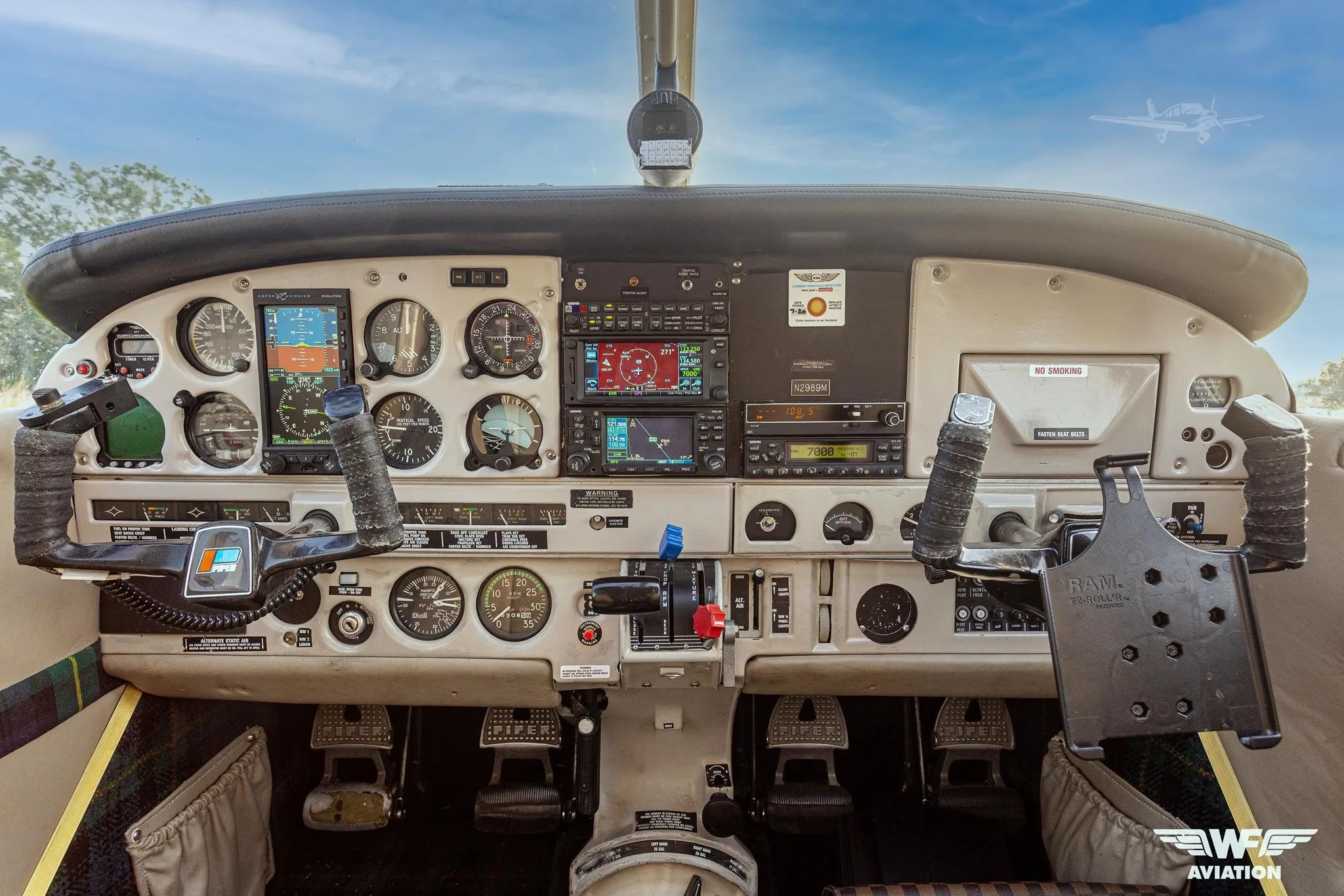 1977 Piper Cherokee 6/300