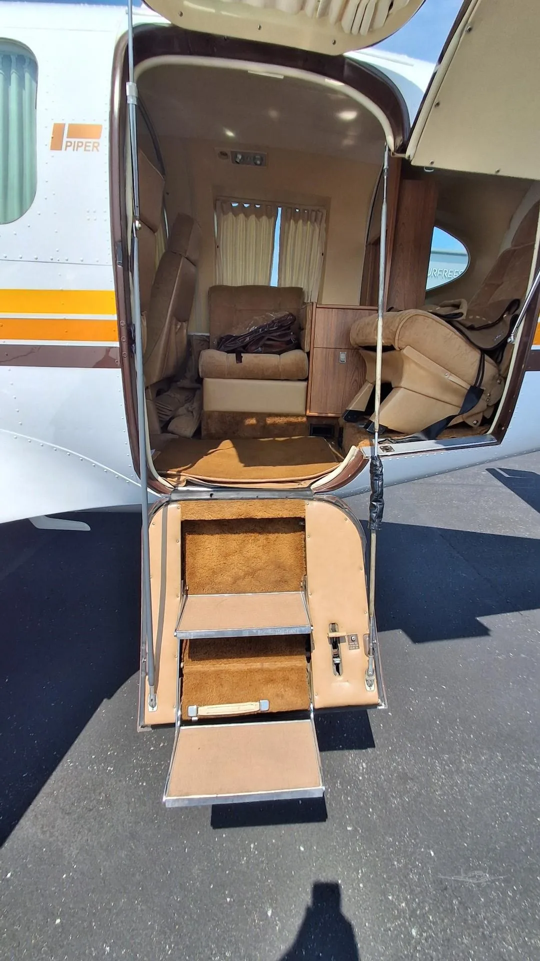 Cabin interior of a 1981 PIPER NAVAJO.
