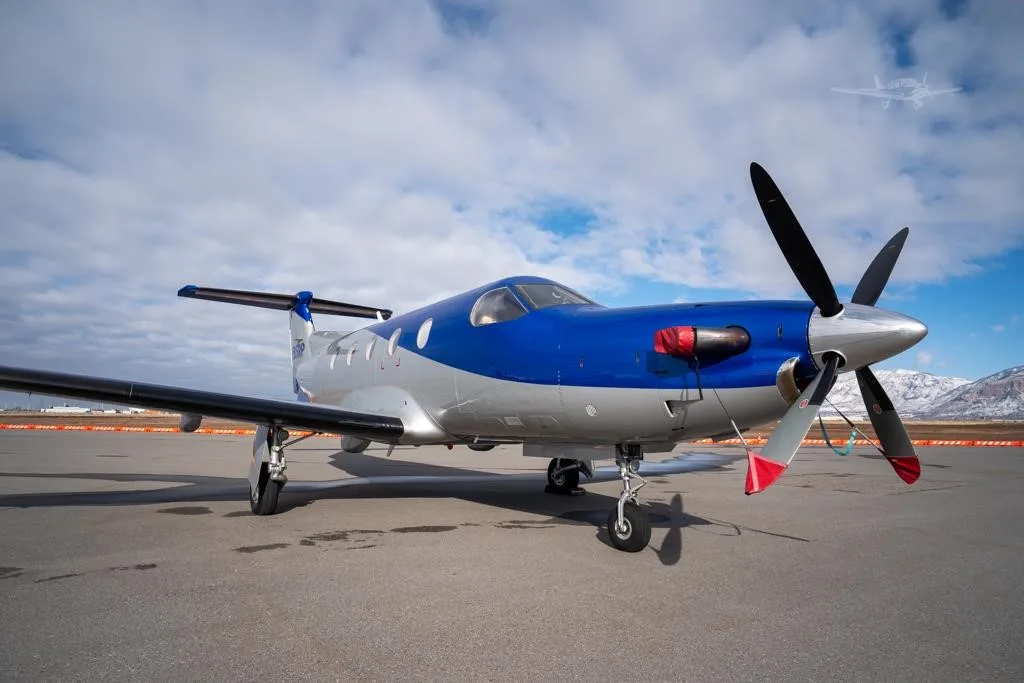 Exterior view of a 2000 PILATUS PC-12/45, N515RP.