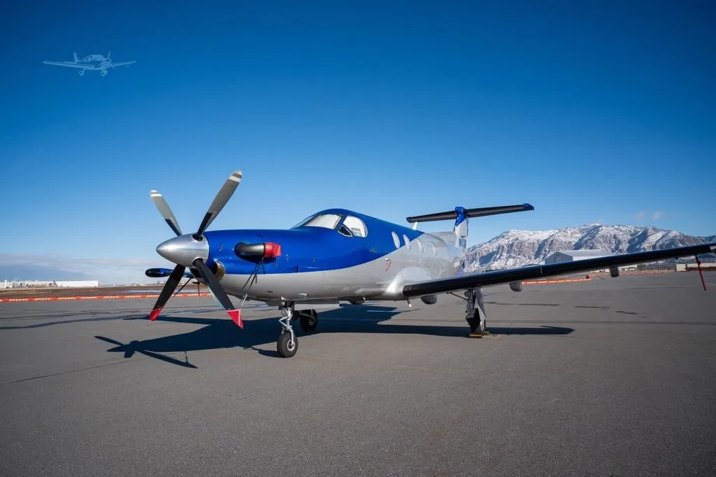 Exterior view of a 2000 PILATUS PC-12/45, N515RP.