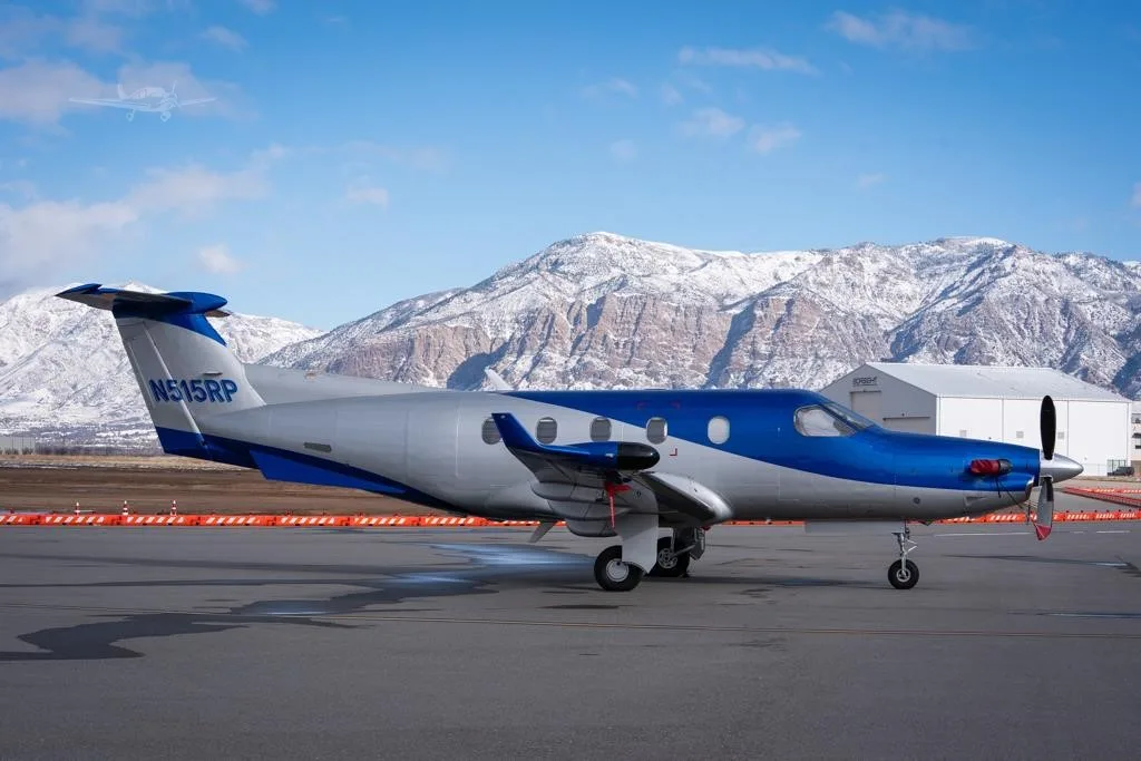 Exterior view of a 2000 PILATUS PC-12/45, N515RP.