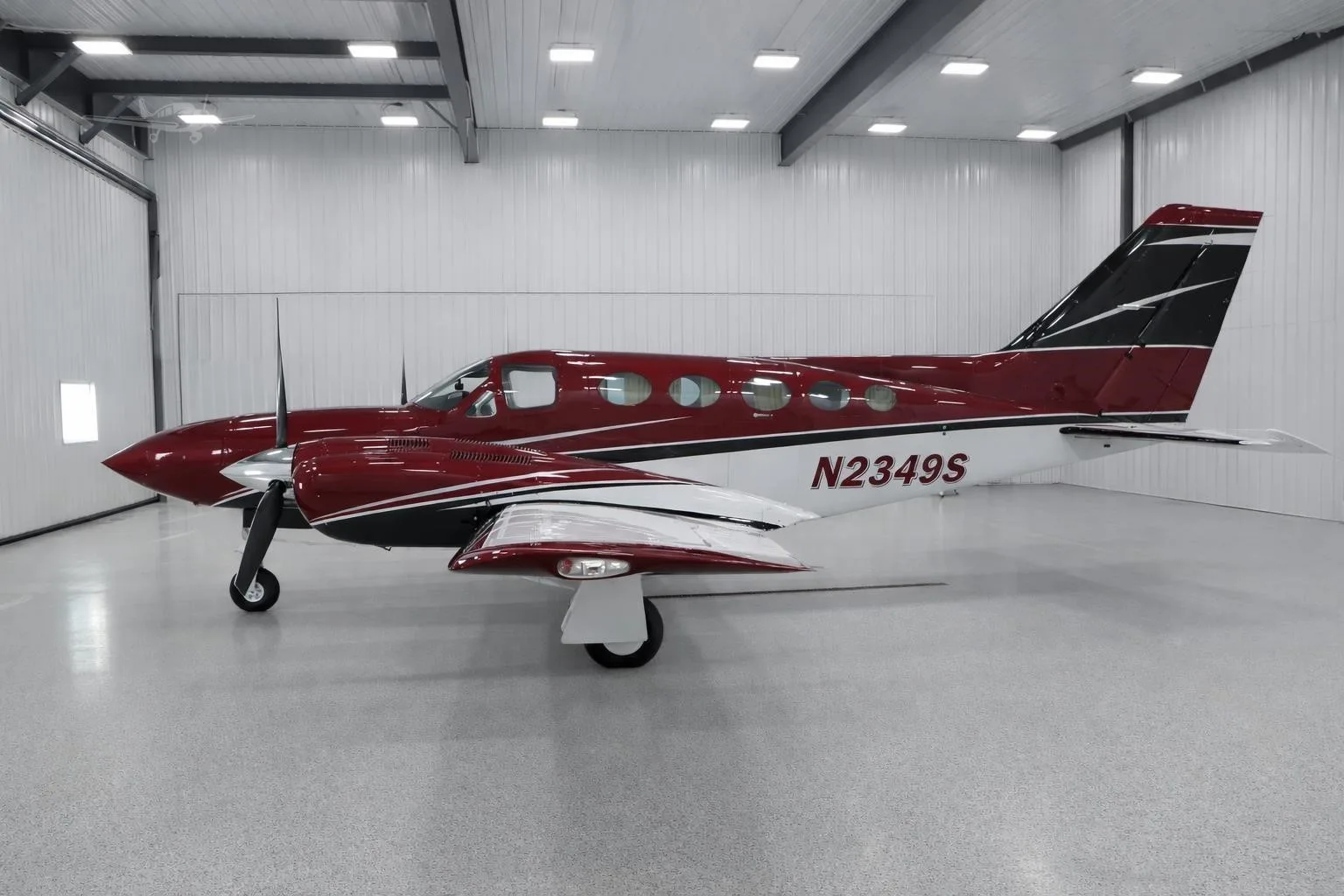 Exterior view of a 1982 CESSNA 421C, N2349S.