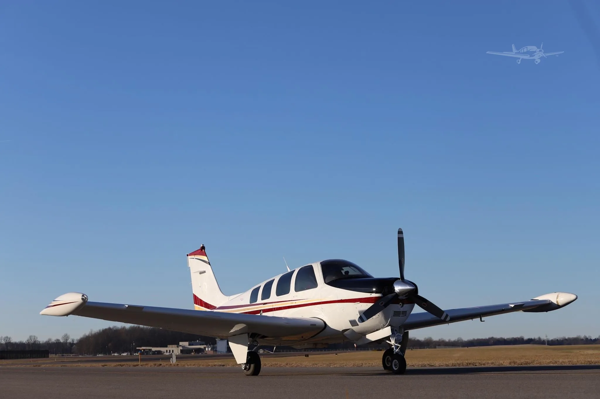 Exterior view of a 2008 BEECHCRAFT G36 BONANZA, N85AX.