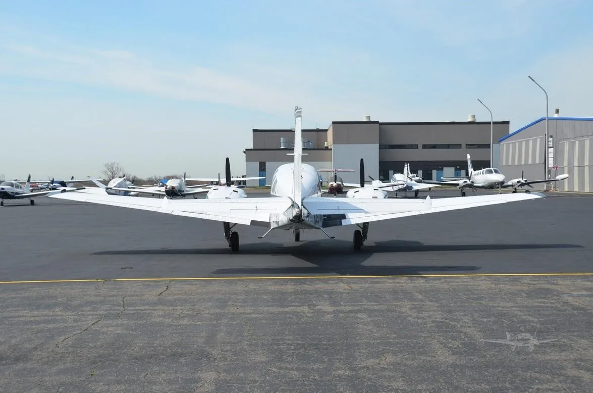 Exterior view of a 1985 BEECHCRAFT 58P BARON, N491WM.