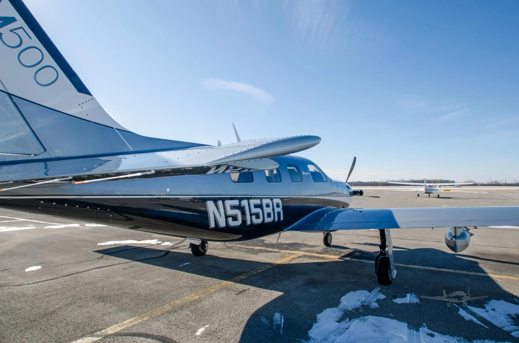Exterior view of a 2025 PIPER M500, N515BR.