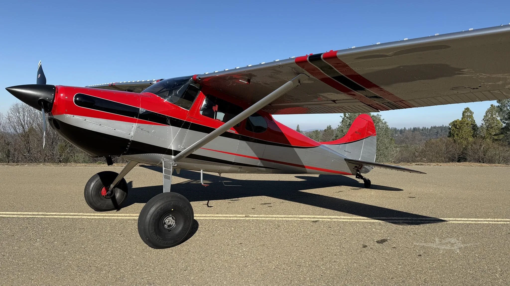 Marketing image of a 1954 CESSNA 170B.