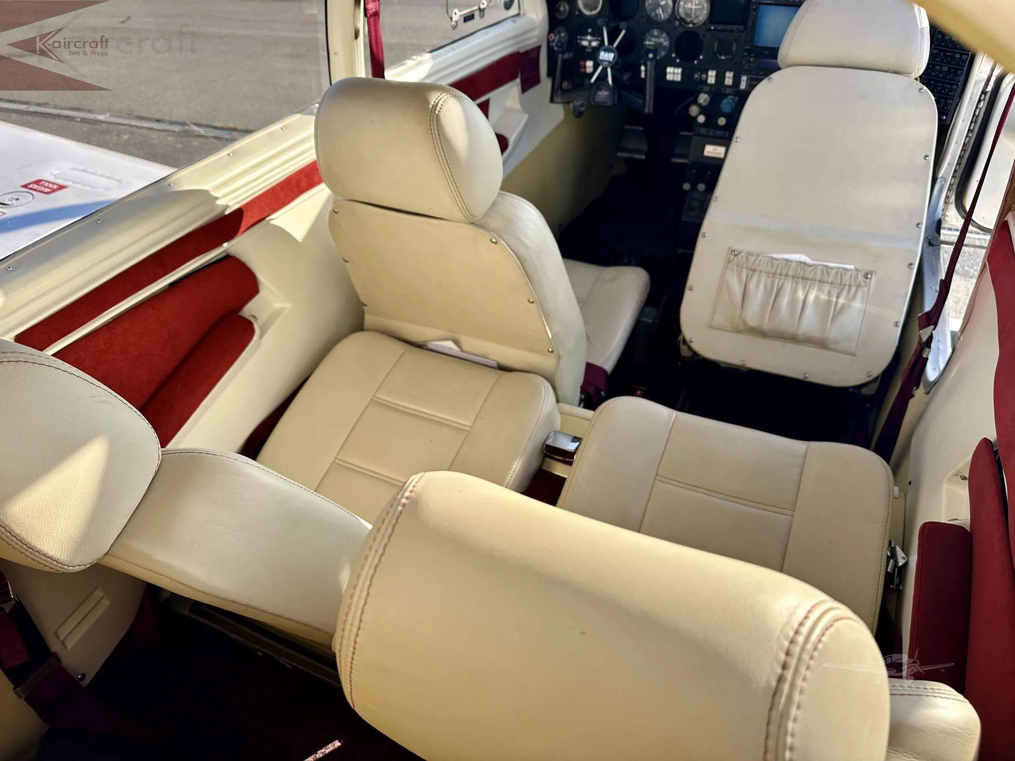 1988 Mooney M20J 201
