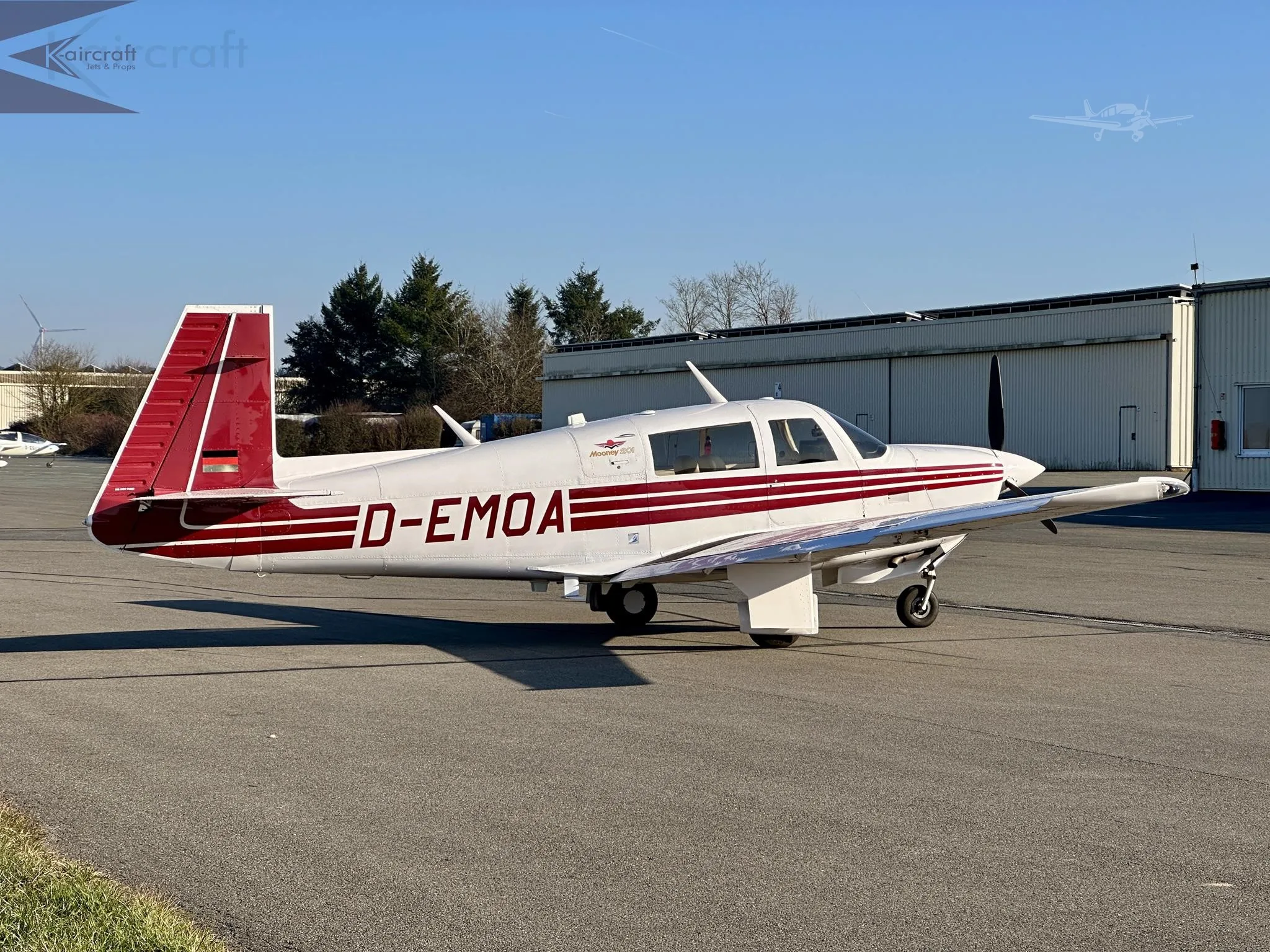 1988 Mooney M20J 201