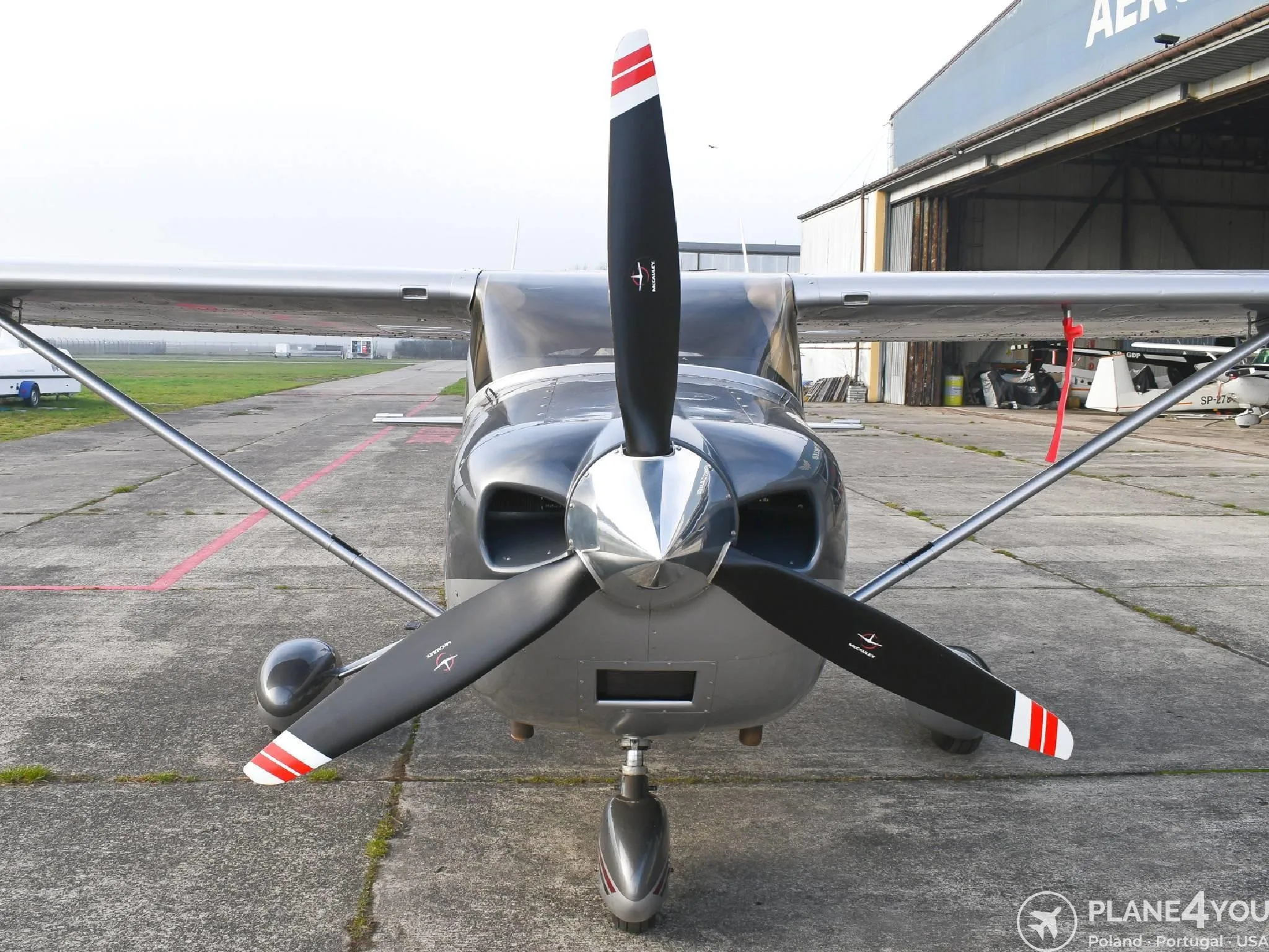 2005 Cessna 182T Skylane