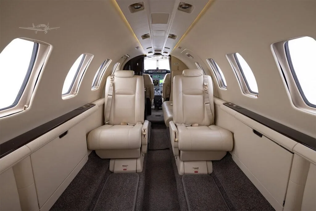 Cabin interior of a 2004 CESSNA CITATION ENCORE.