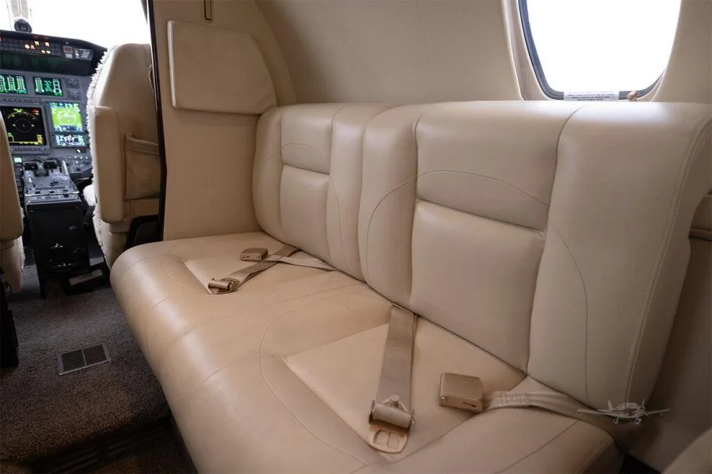 Cabin interior of a 2004 CESSNA CITATION ENCORE.