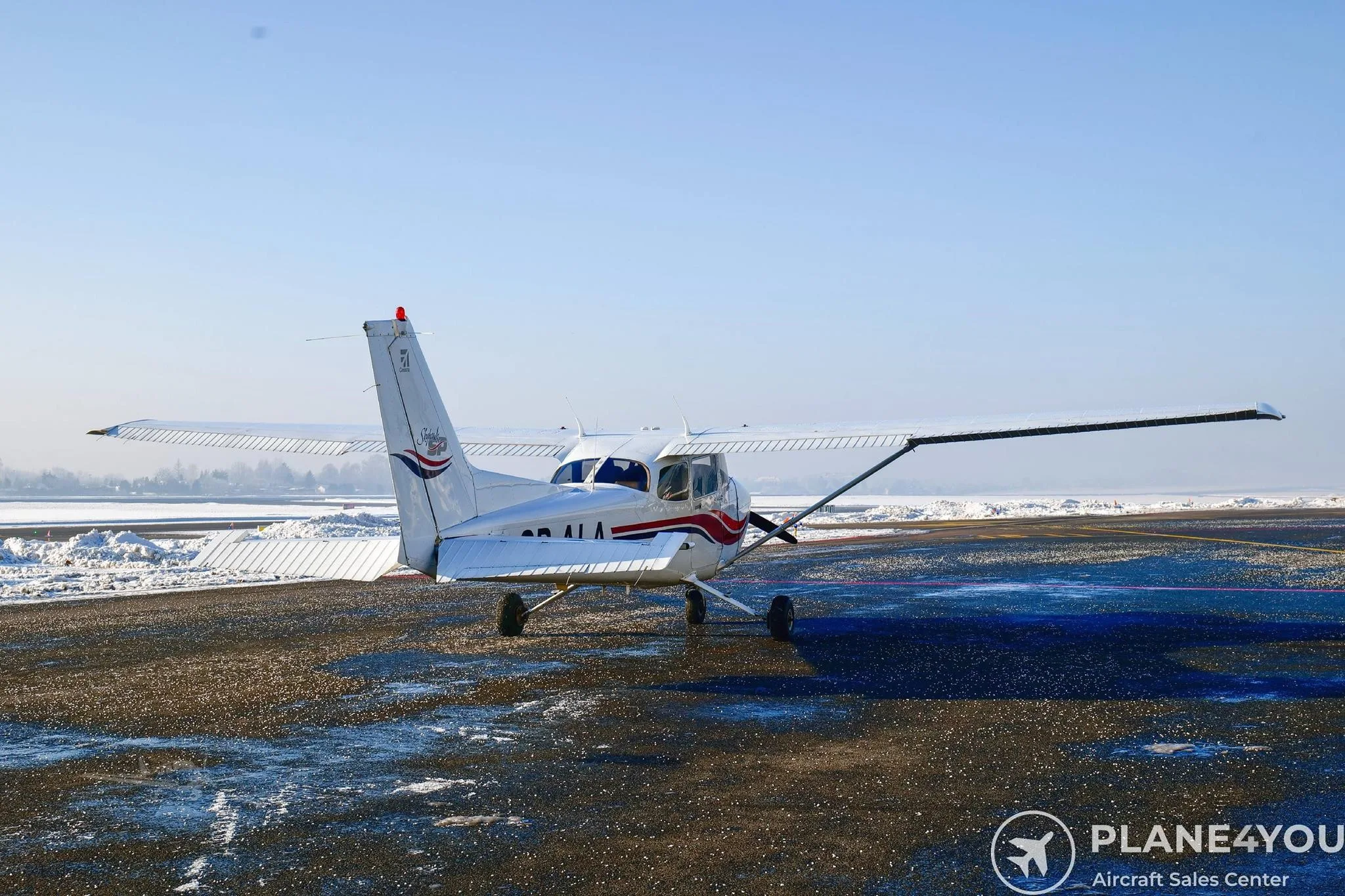 1999 Cessna 172S Skyhawk SP