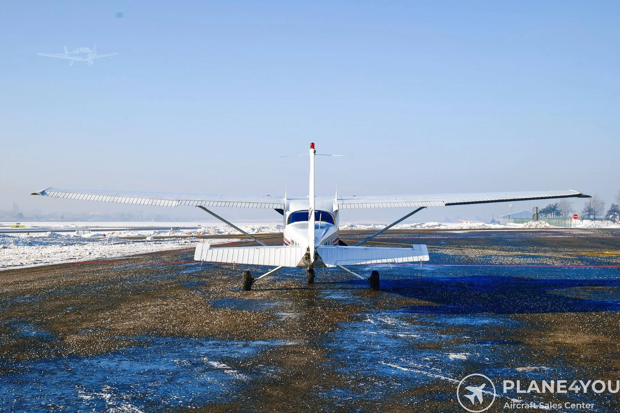 1999 Cessna 172S Skyhawk SP