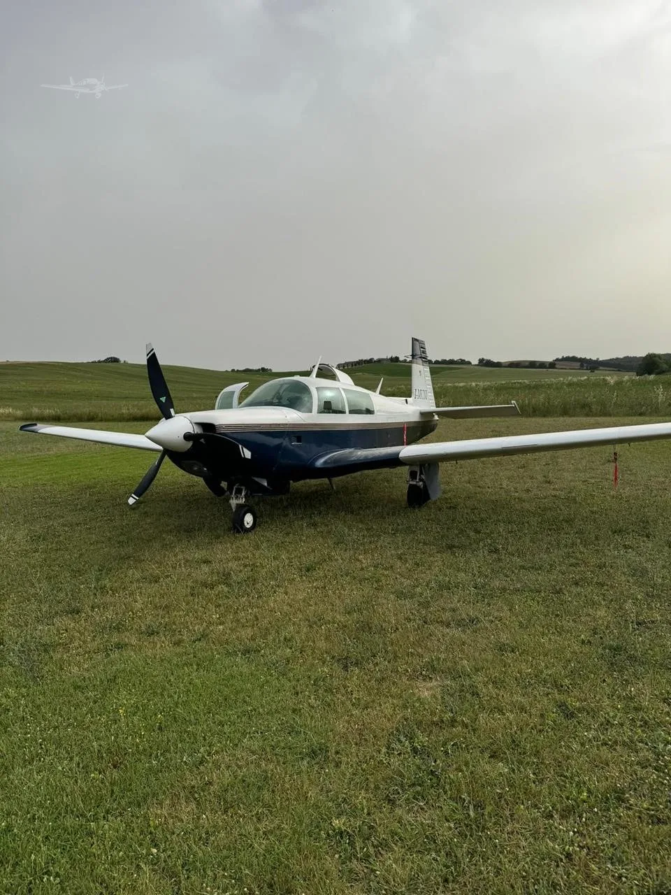 Exterior view of a 1981 MOONEY M20K 231, I-MUNI.