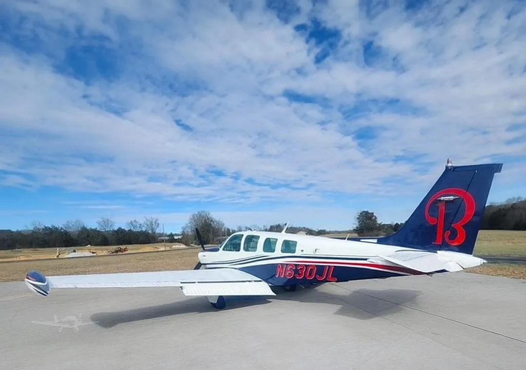 Exterior view of a 1976 BEECHCRAFT A36 BONANZA, N630JL.