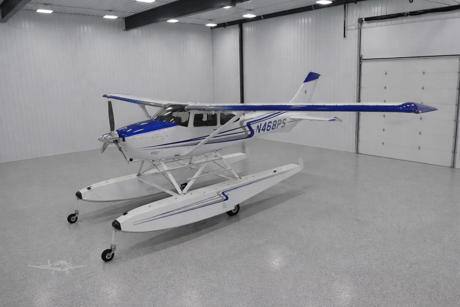 Exterior view of a 1973 CESSNA 182P SKYLANE, N468PS.