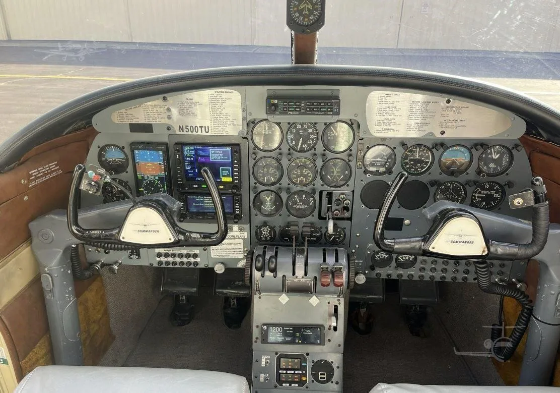 1962 Commander 500A
