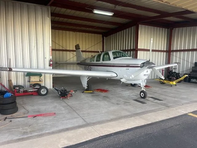 1990 BEECHCRAFT F33A BONANZA