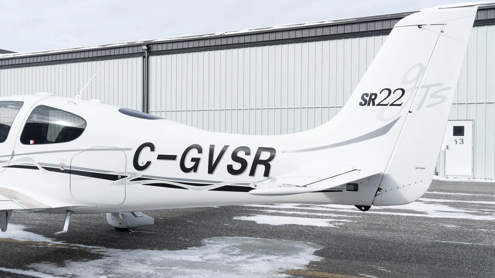 2005 Cirrus SR22-G2