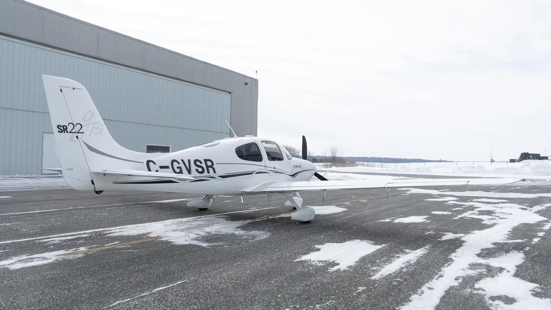 2005 Cirrus SR22-G2