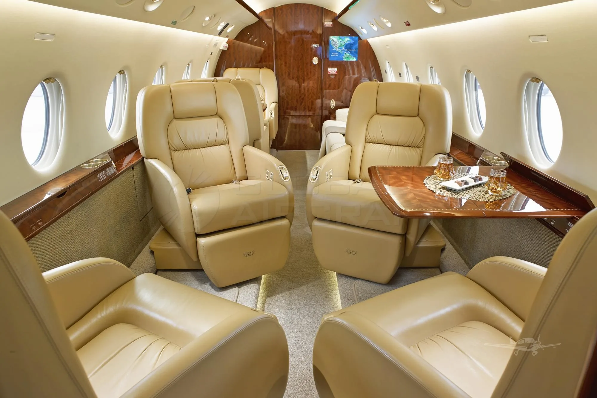 Cabin interior of a 2008 GULFSTREAM G200.