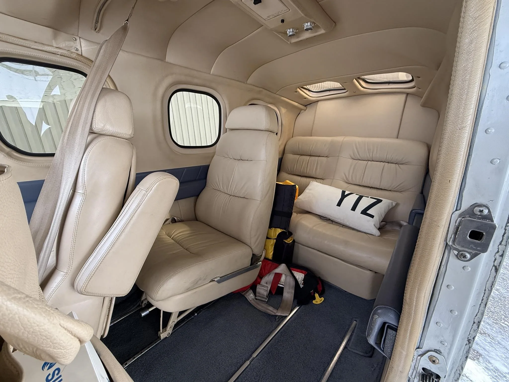 Cabin interior of a 1978 CESSNA P210 SILVER EAGLE.
