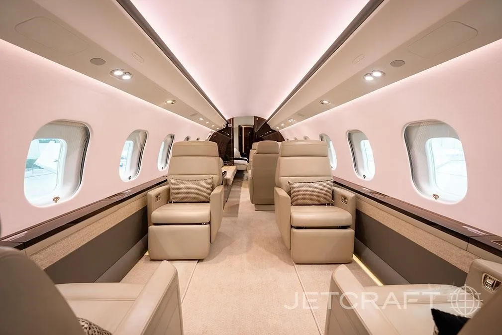 Cabin interior of a 2017 BOMBARDIER GLOBAL 6000.