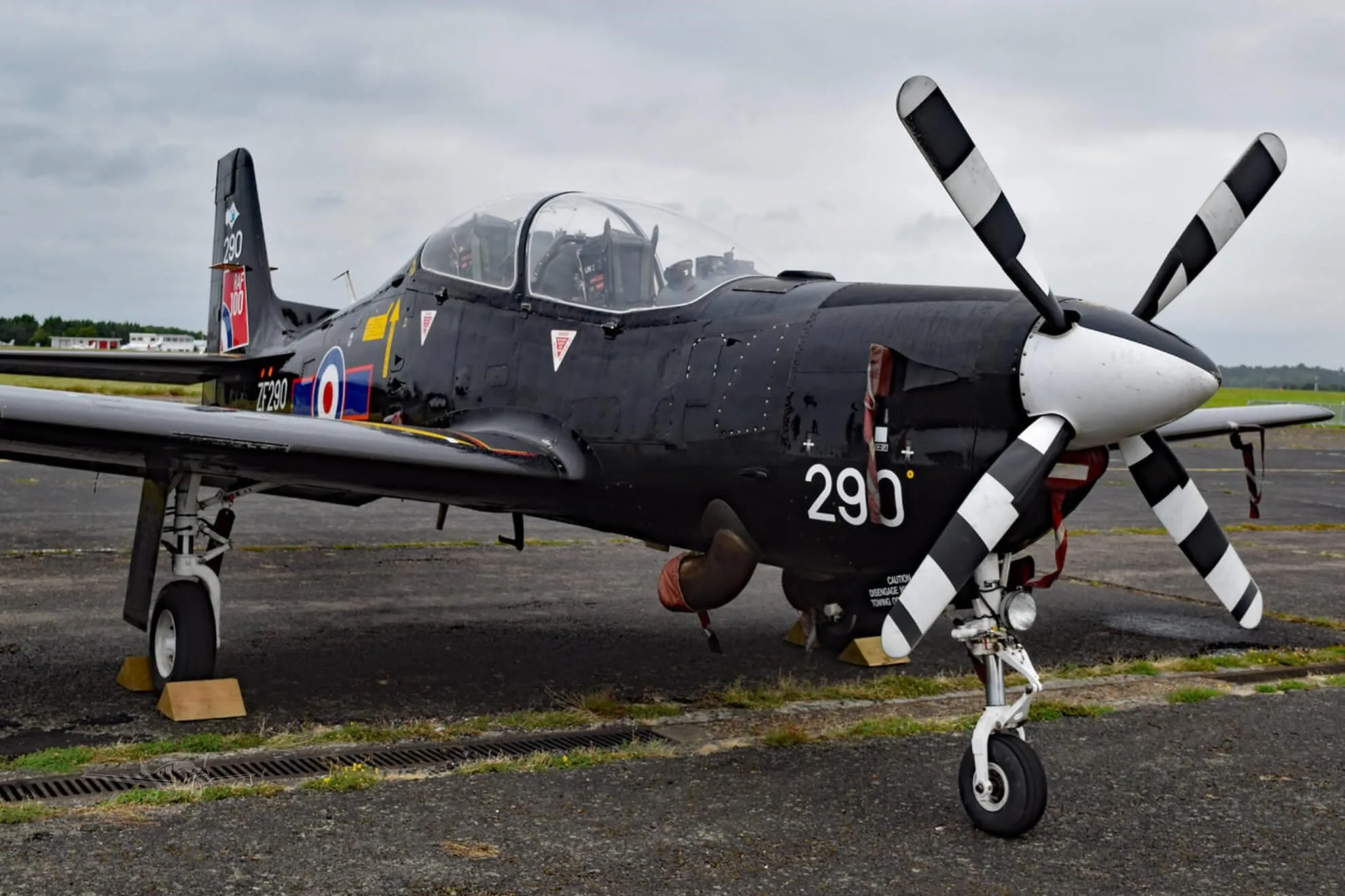 1990 Shorts Tucano MK1