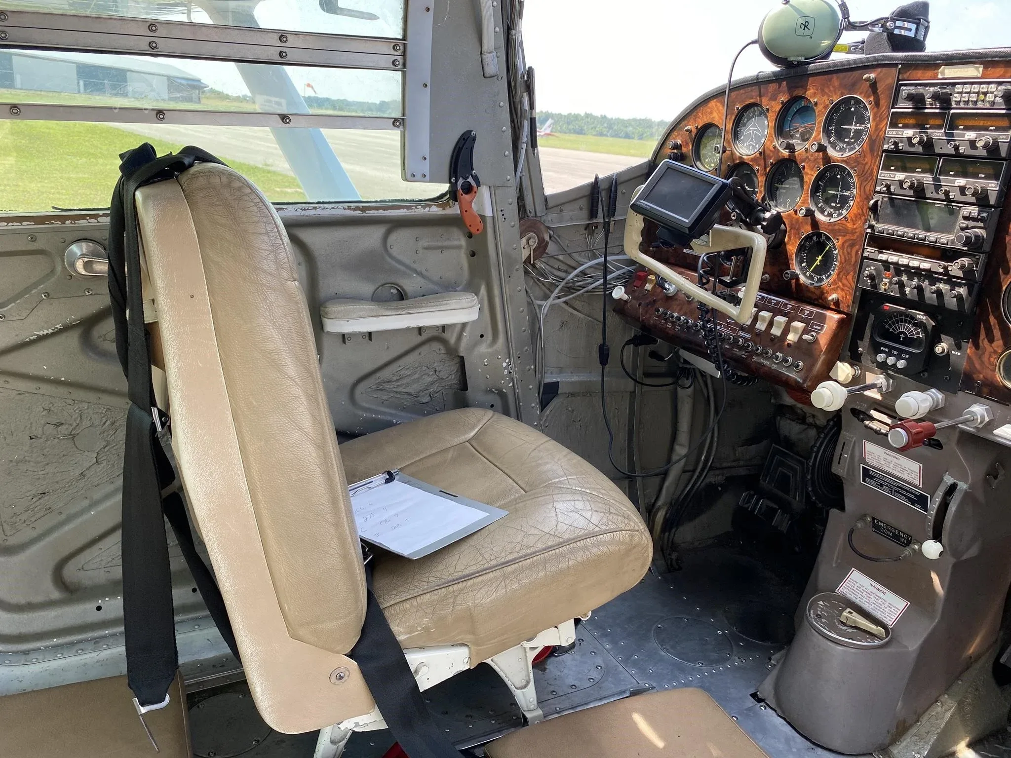 Cockpit and instrument panel of a 1963 CESSNA 205.