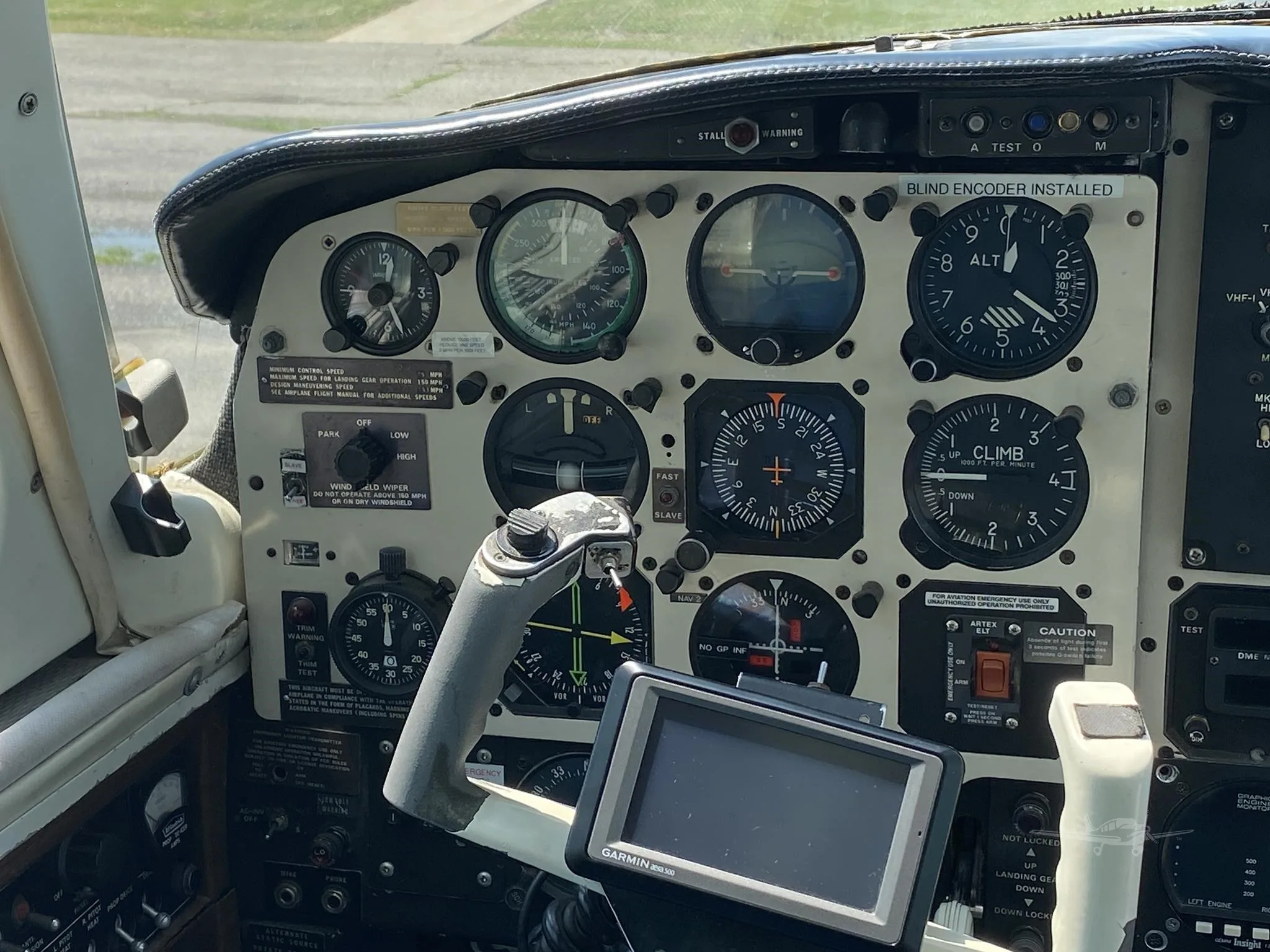 Cockpit and instrument panel of a 1974 PIPER NAVAJO.