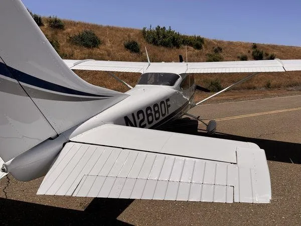 Exterior view of a 1966 CESSNA 182 SKYLANE, N2680F.