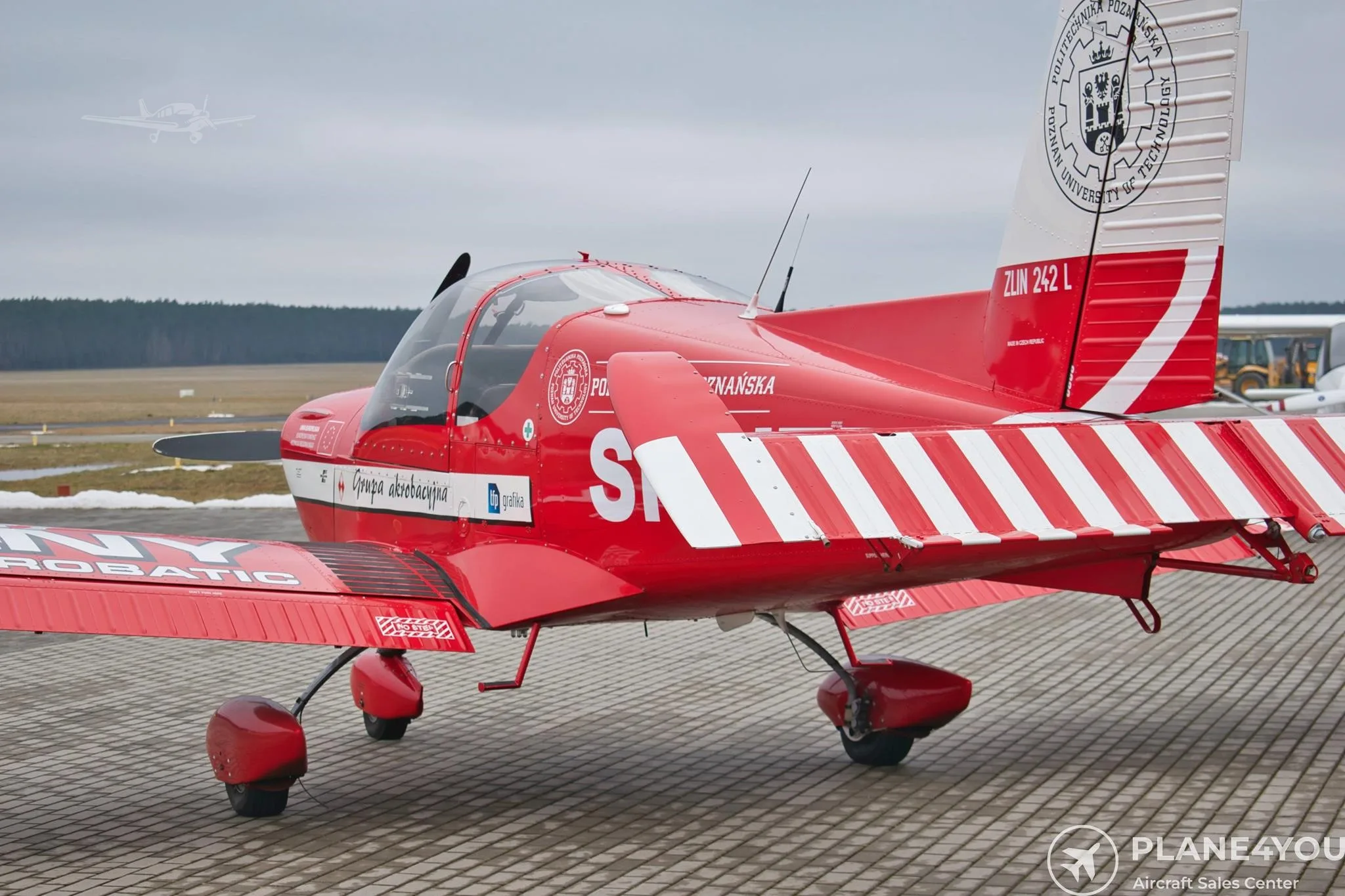 2014 Zlin Z242L