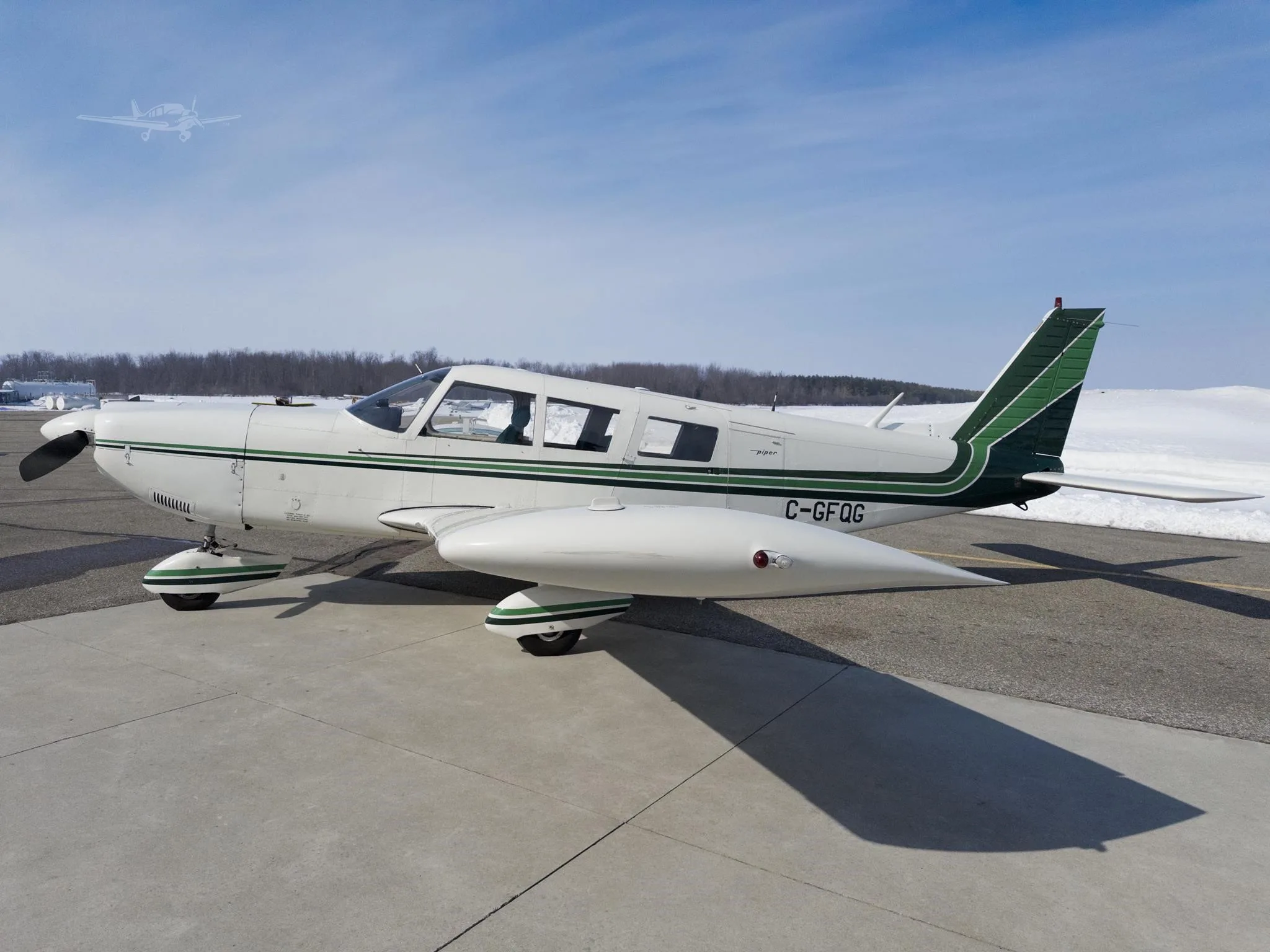 Exterior view of a 1972 PIPER CHEROKEE 6/300, C-GFQG.