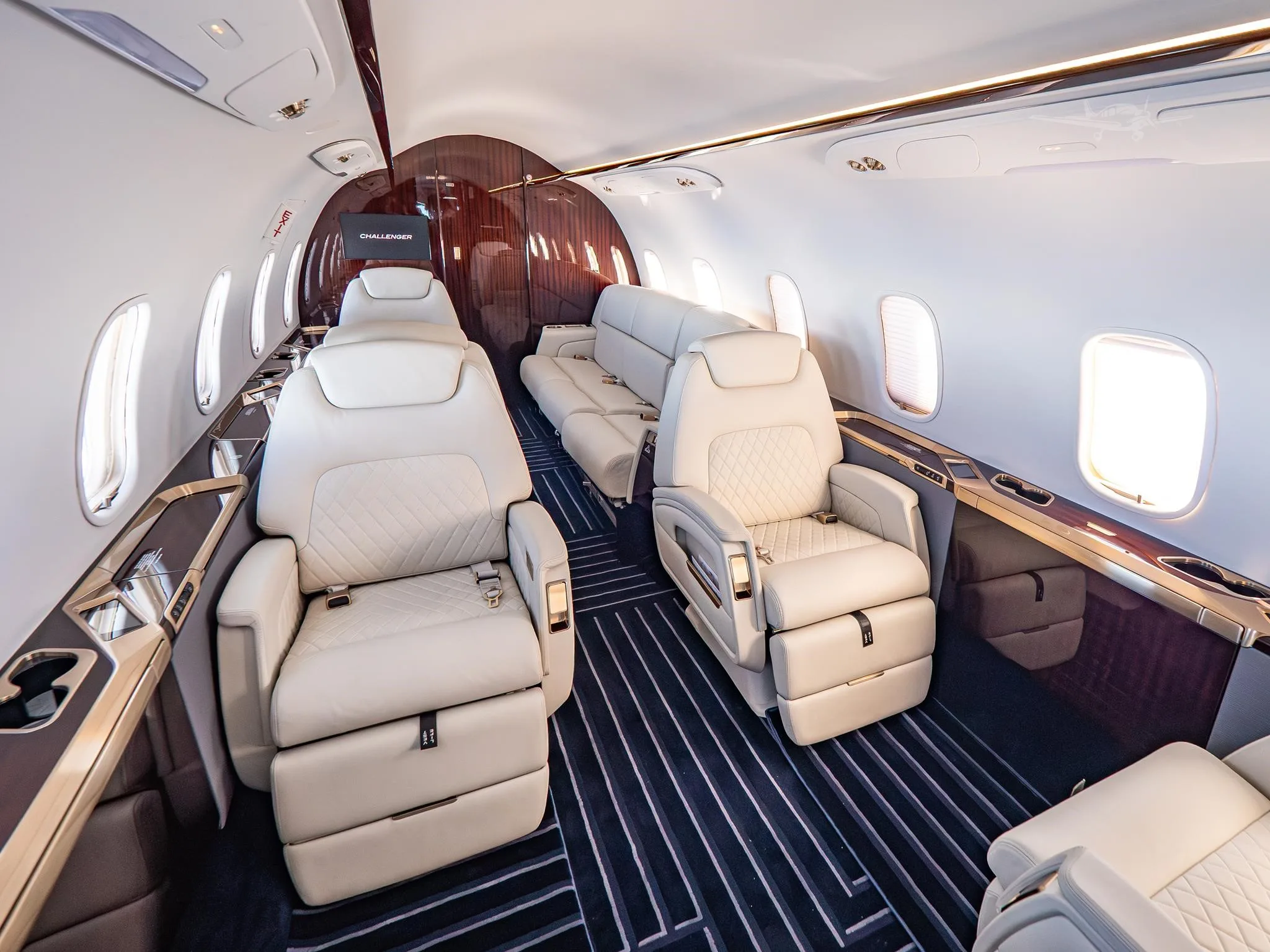 Cabin interior of a 2018 BOMBARDIER CHALLENGER 350.