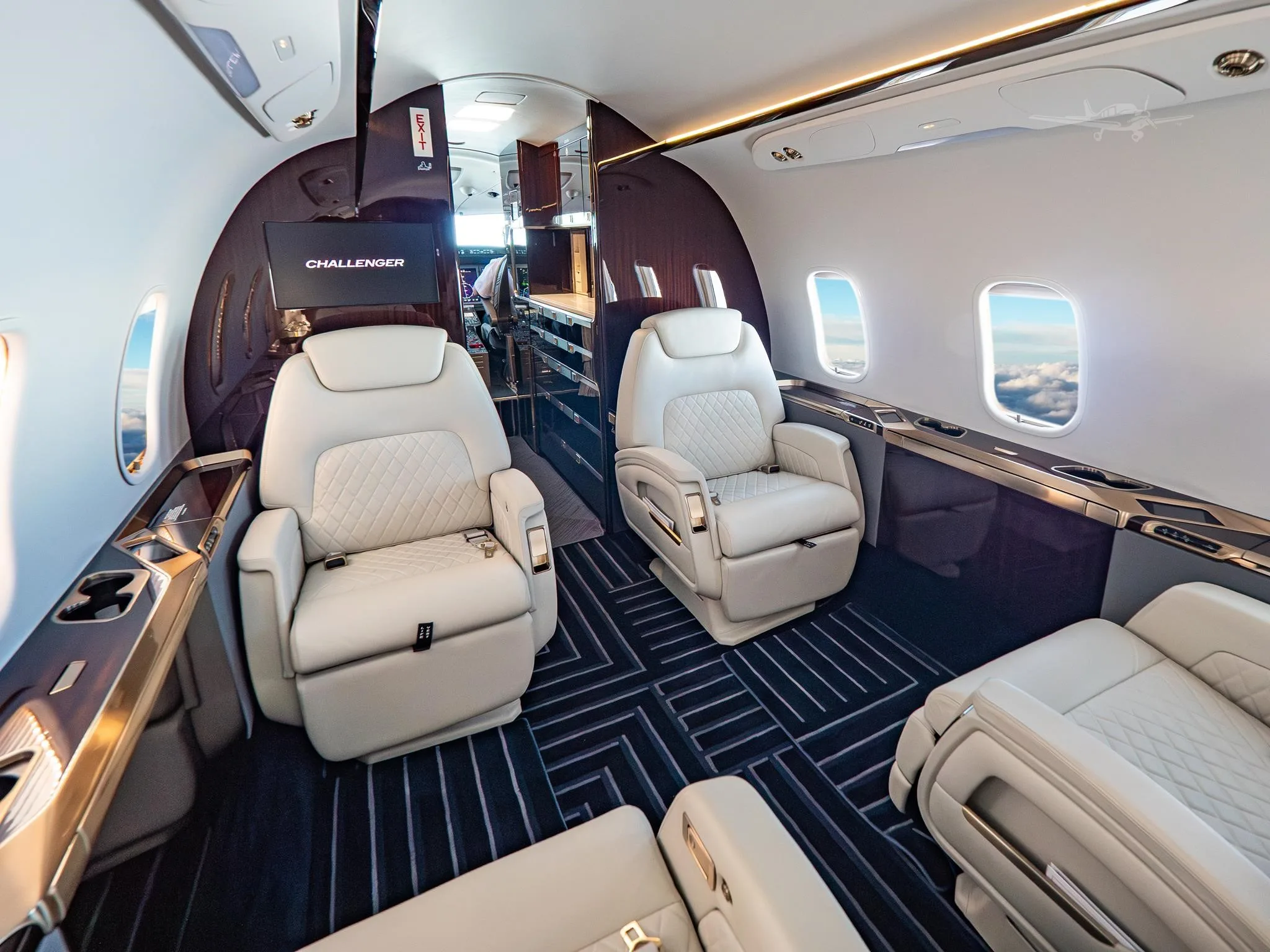 Cabin interior of a 2018 BOMBARDIER CHALLENGER 350.