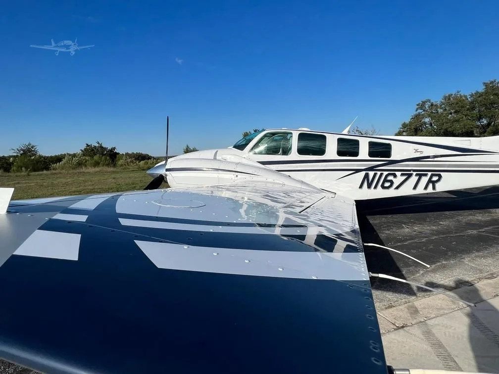 Exterior view of a 1998 BEECHCRAFT 58 BARON, N167TR.